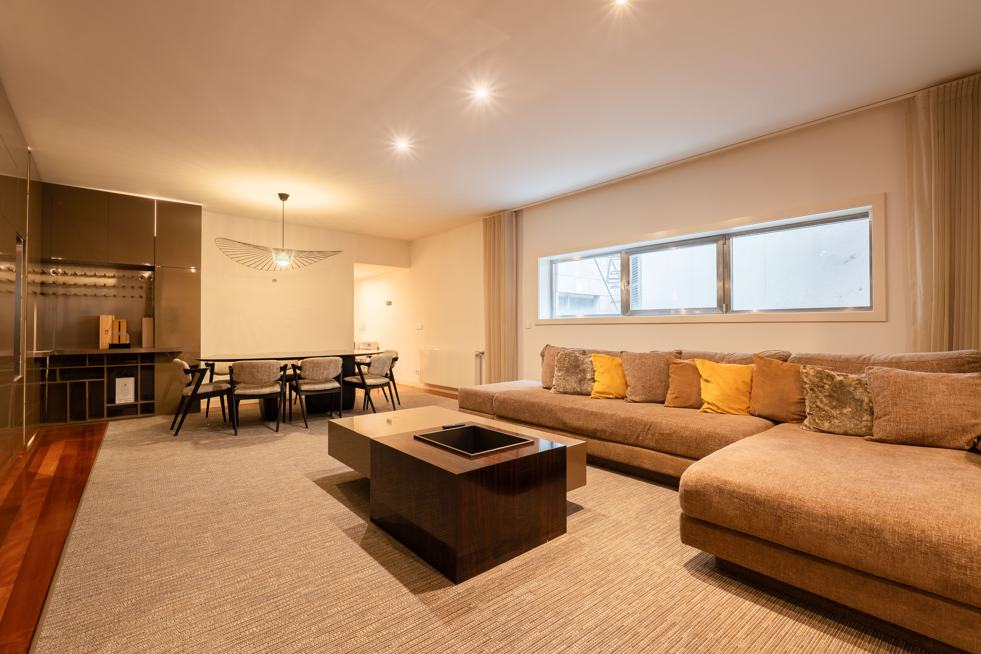 2 Bedroom Triplex Apartment in Foz do Douro