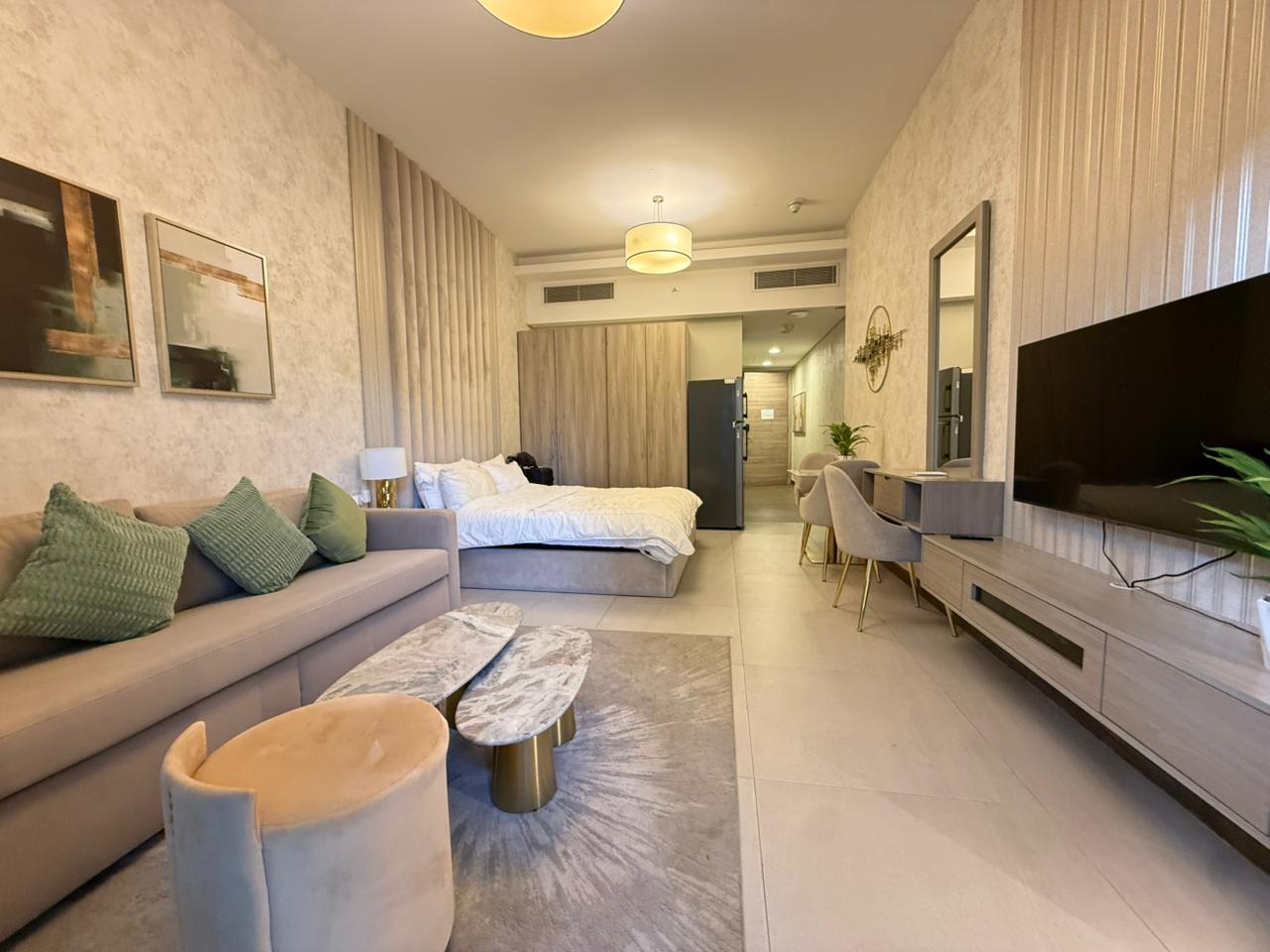 Spacious Studio | Furnished | Vacant
