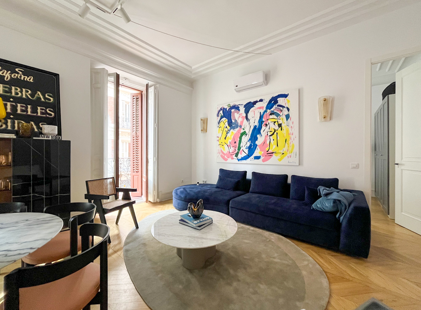 Elegant 2-bedroom manor home in Justicia – All-inclusive