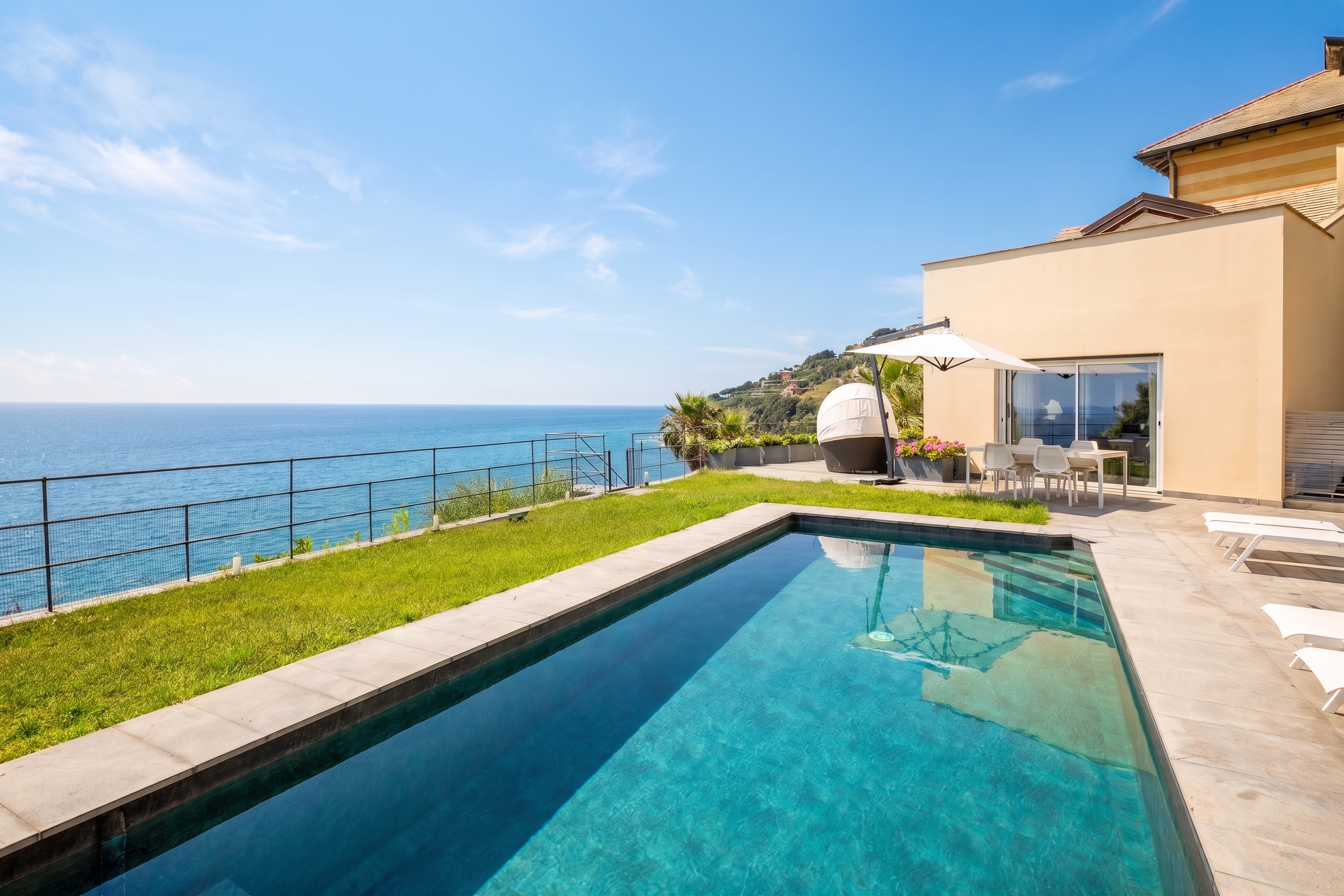Villa indipendente con piscina e giardino privato