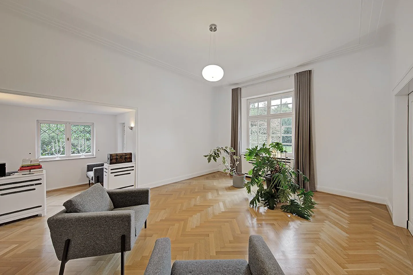 Repräsentative Villa zum Wohnen und Arbeiten - Photo 1