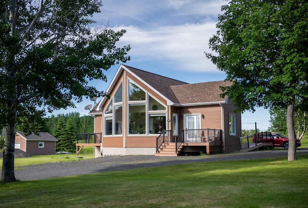Pointe-à-la-Croix, Québec