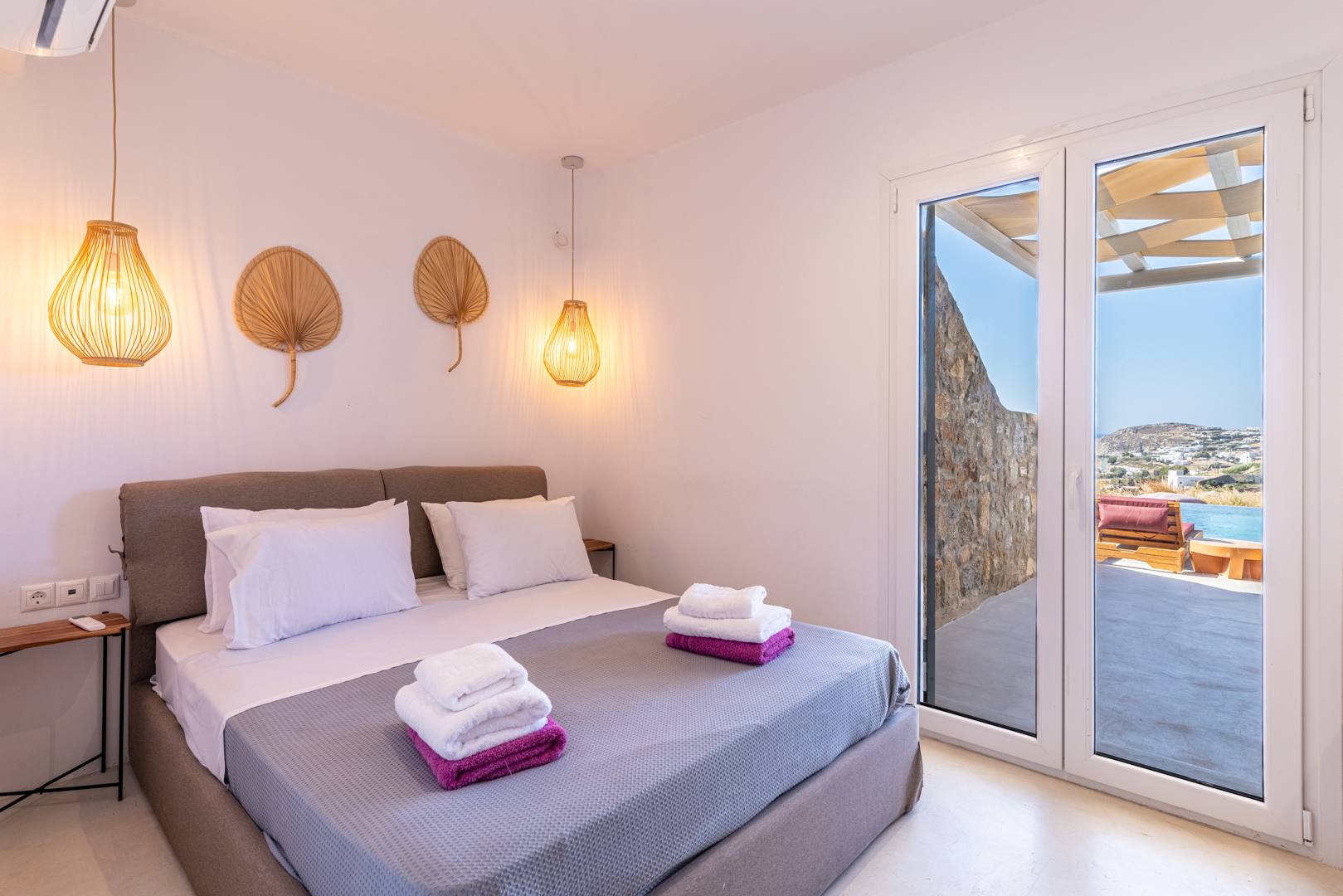 Charming modern maisonette with private pool and sea view, Mykonos