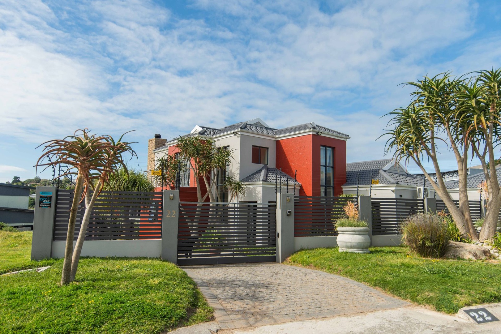 Perfect home for dual living