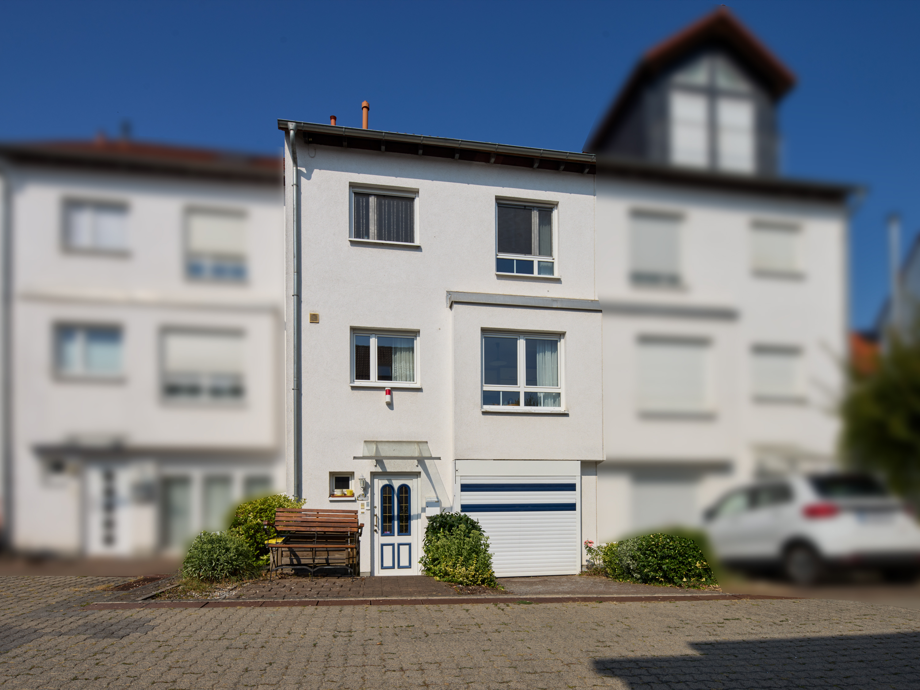 Familienfreundliches Reihenmittelhaus mit Garage in begehrter Lage von Bad Vilbel-Dortelweil