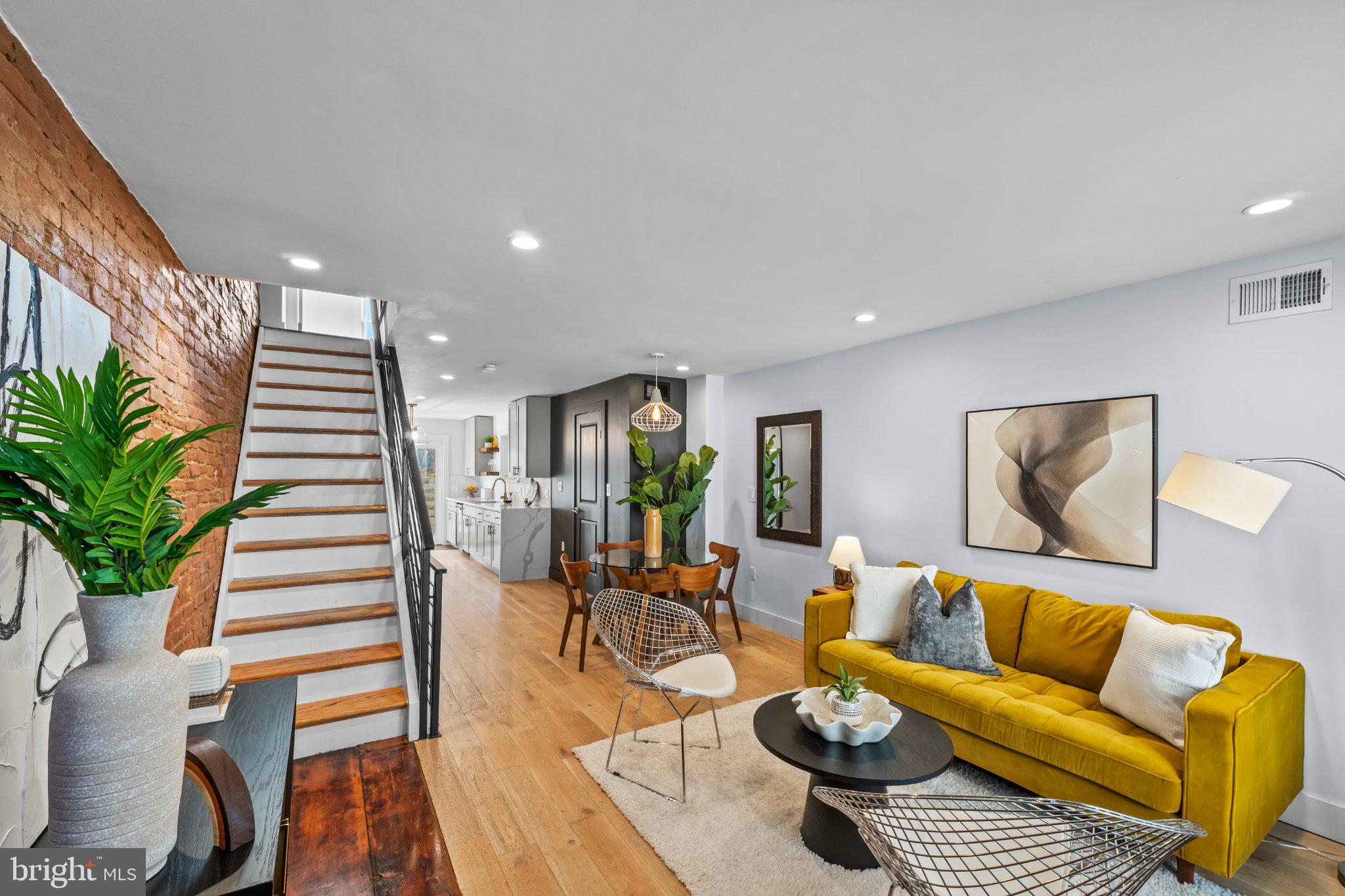 Beautifully Renovated 1920s Townhouse With Roof Deck
