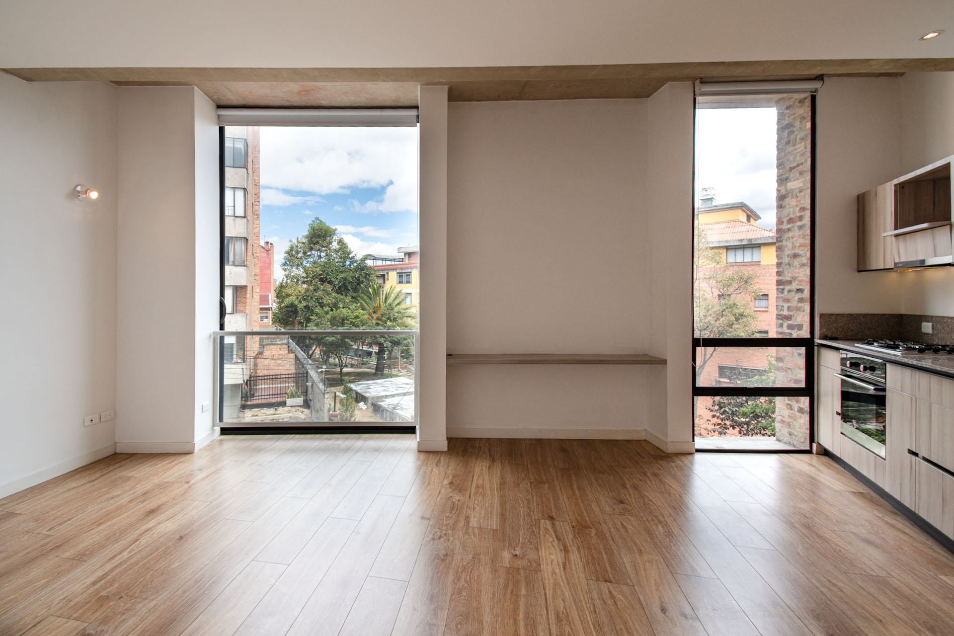 Iluminado apartamento para arriendo en Chapinero Alto