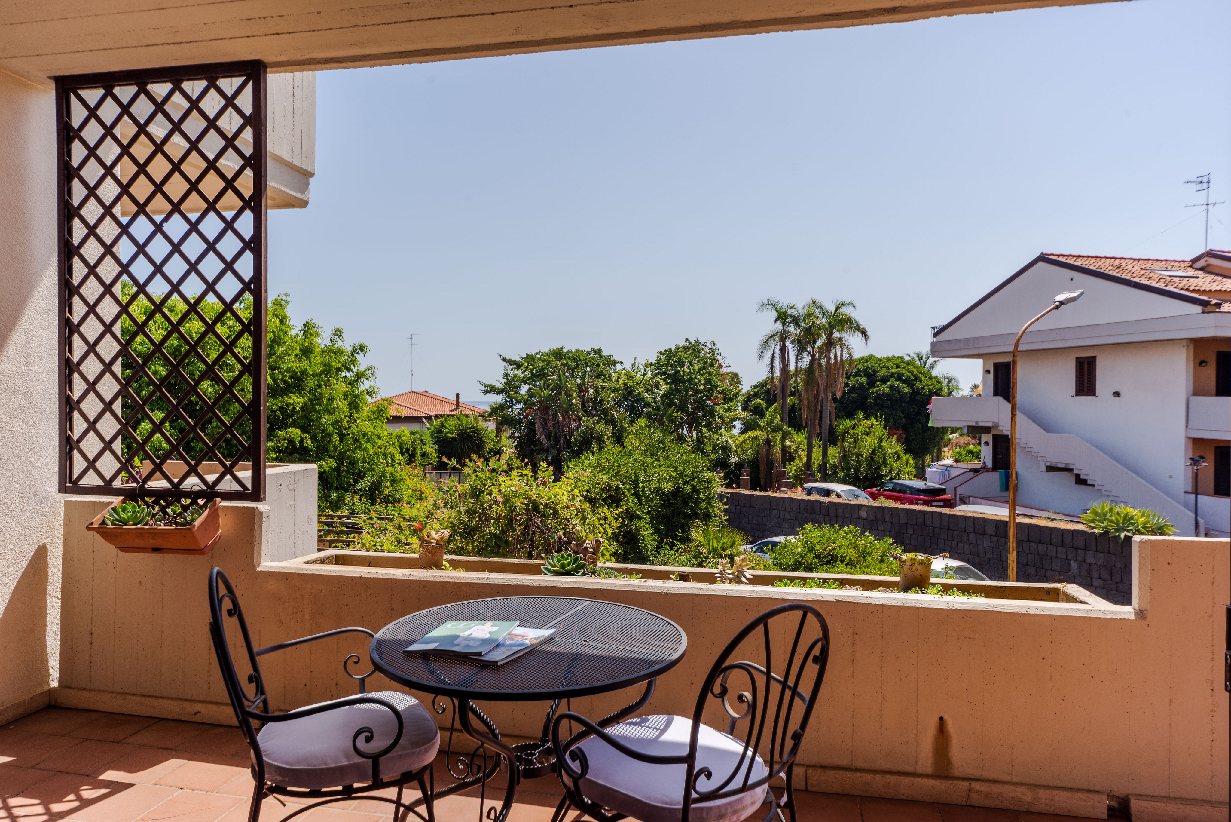 Capo Mulini, apartment in a residence with pool and private sea access
