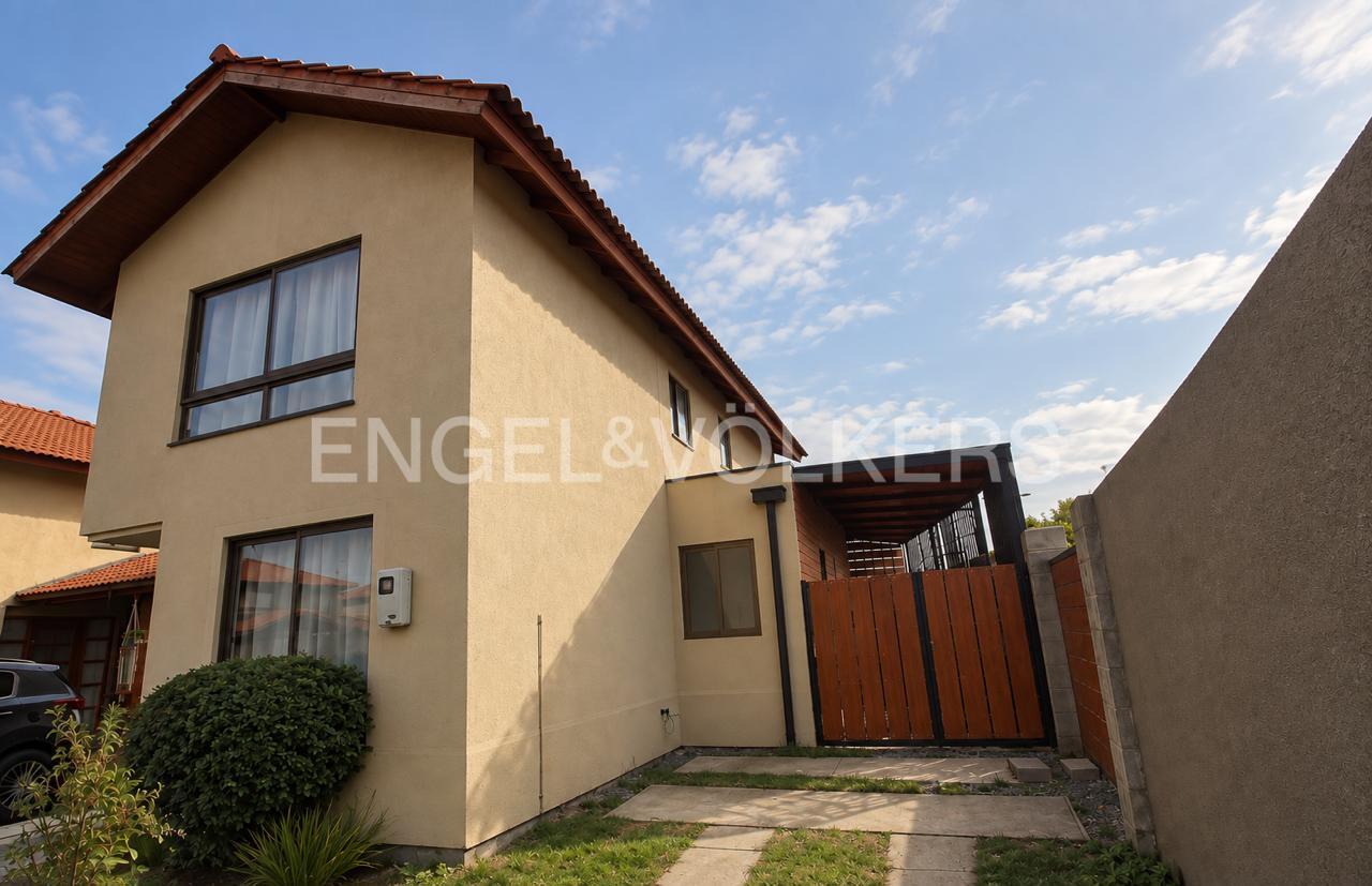 Casa en Machali en Condominio