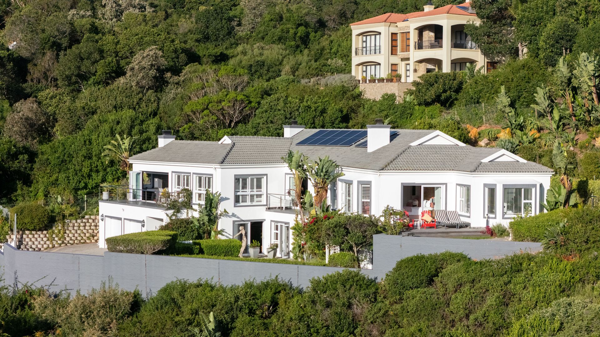 Where the Cliffs Meet the Ocean — Exclusive Living on The Heads
