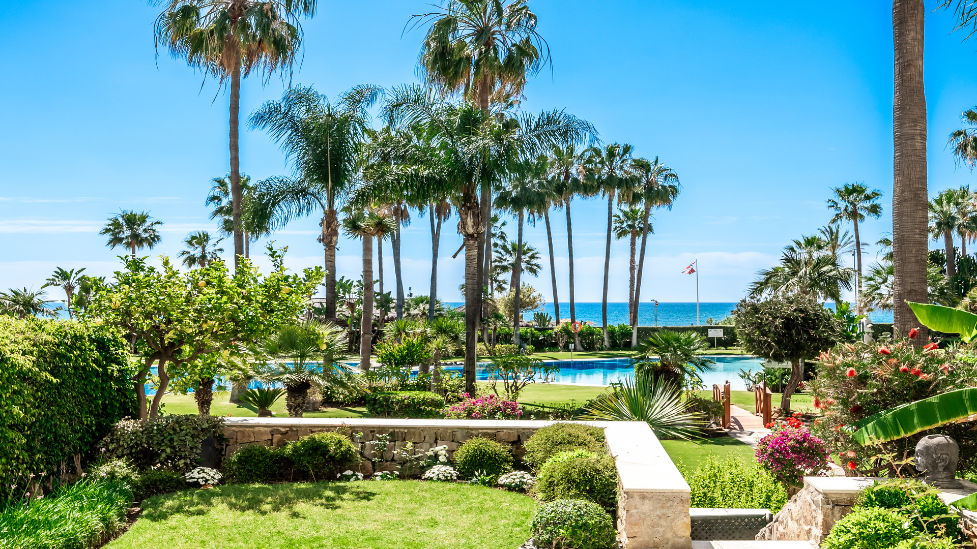 Prime Frontline Living in Modern Gem at Los Granados