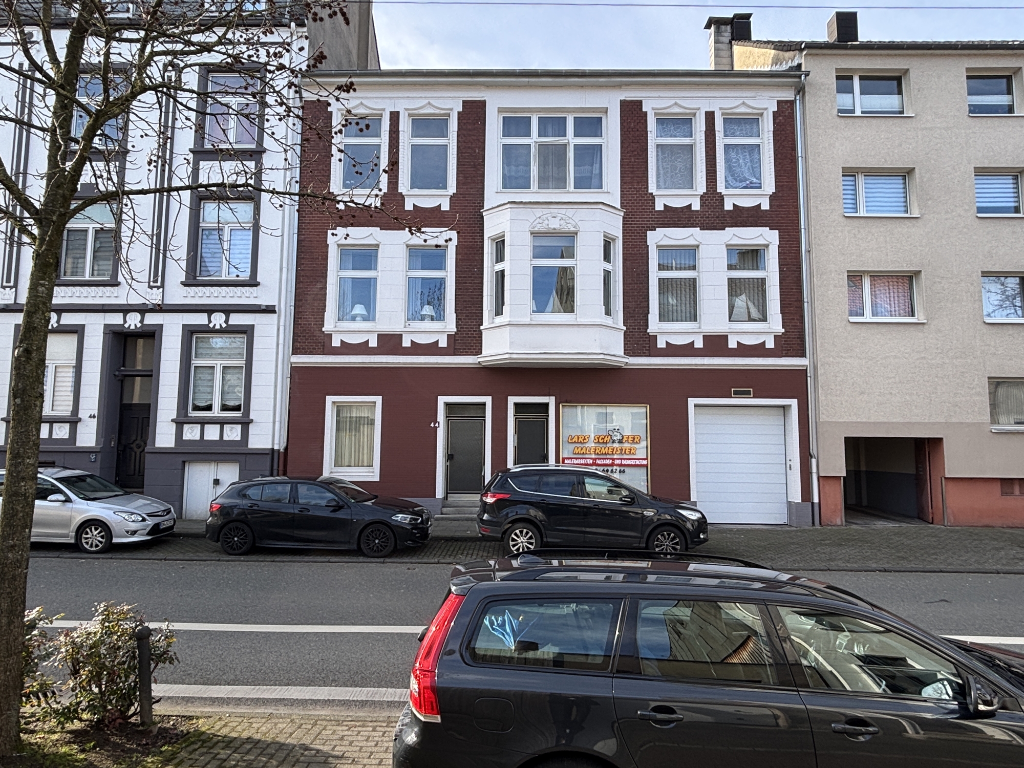 Wohn- und Geschäftshaus