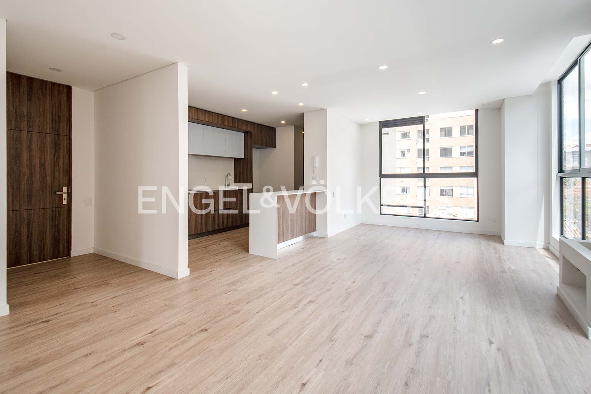 Moderno apartamento a estrenar para venta en Sotileza