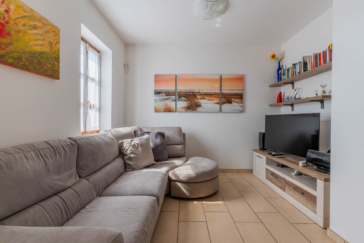 Comfort, light and independence in a move-in-ready home