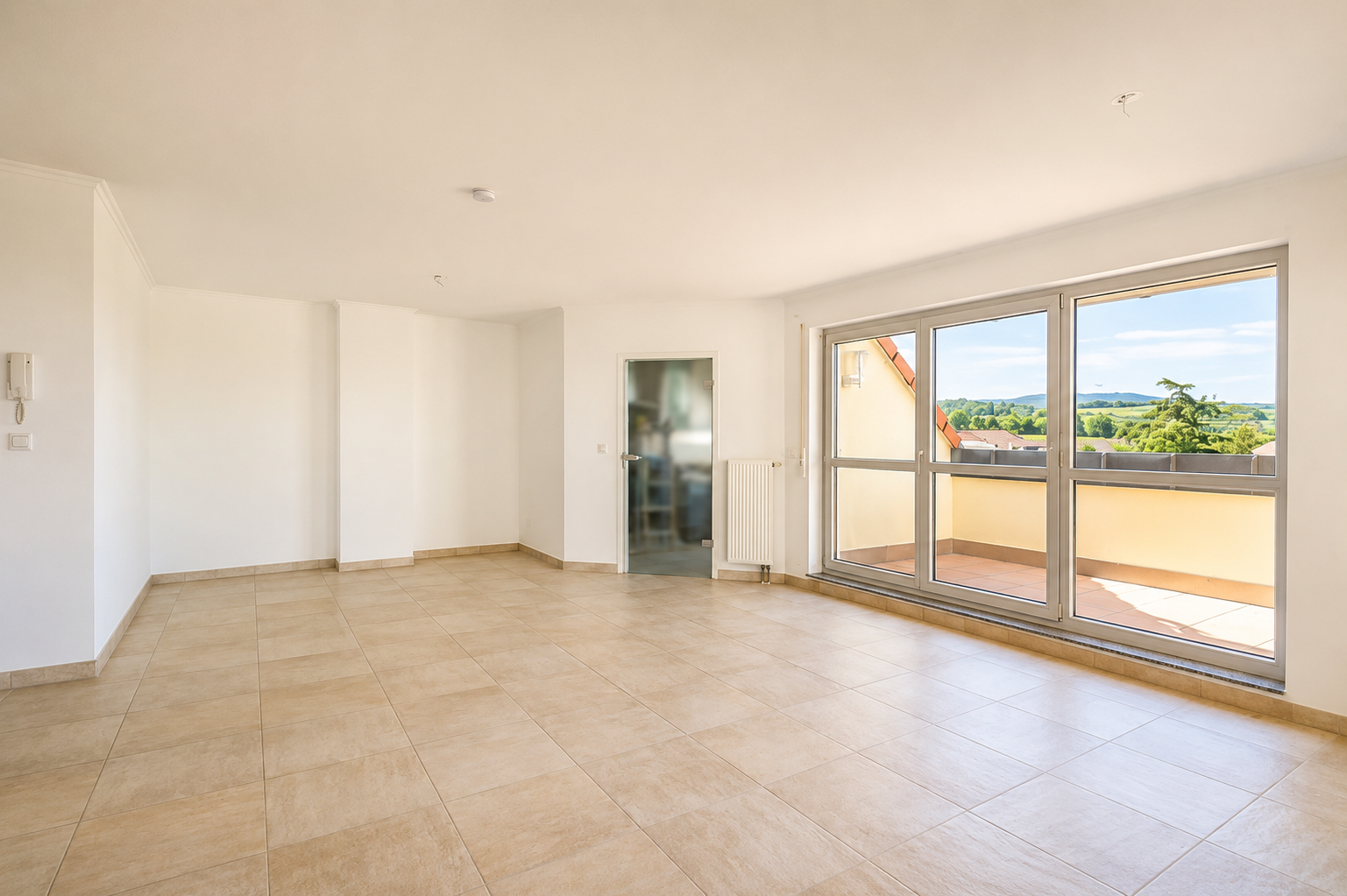 Exklusive Maisonettewohnung mit Balkon & hochwertiger Einbauküche!
