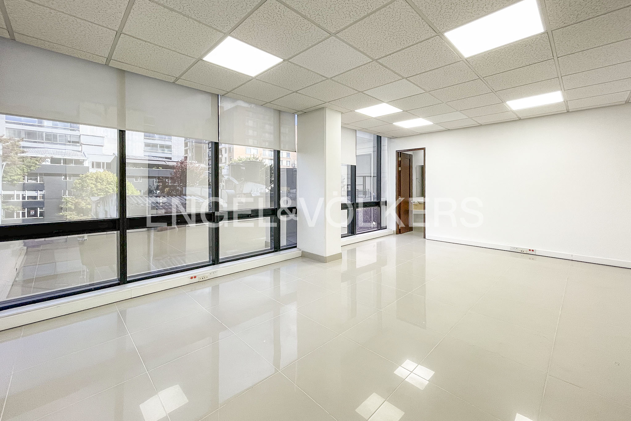 Oficina en arriendo en calle 93