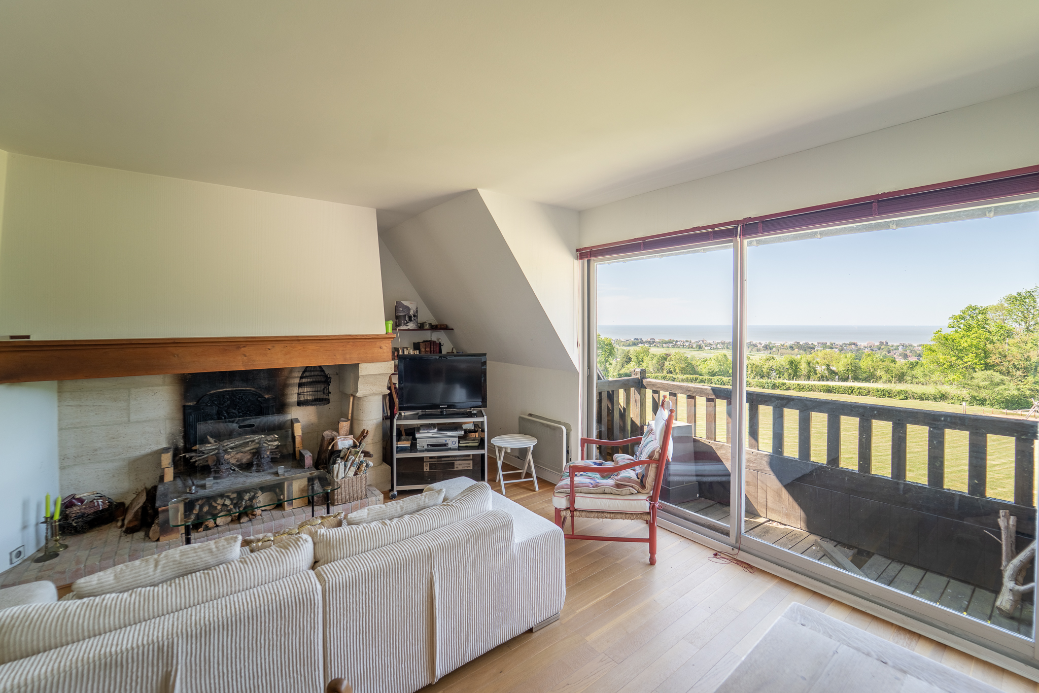 On the heights of Deauville - Beautiful duplex - 3 bedrooms - Sea view