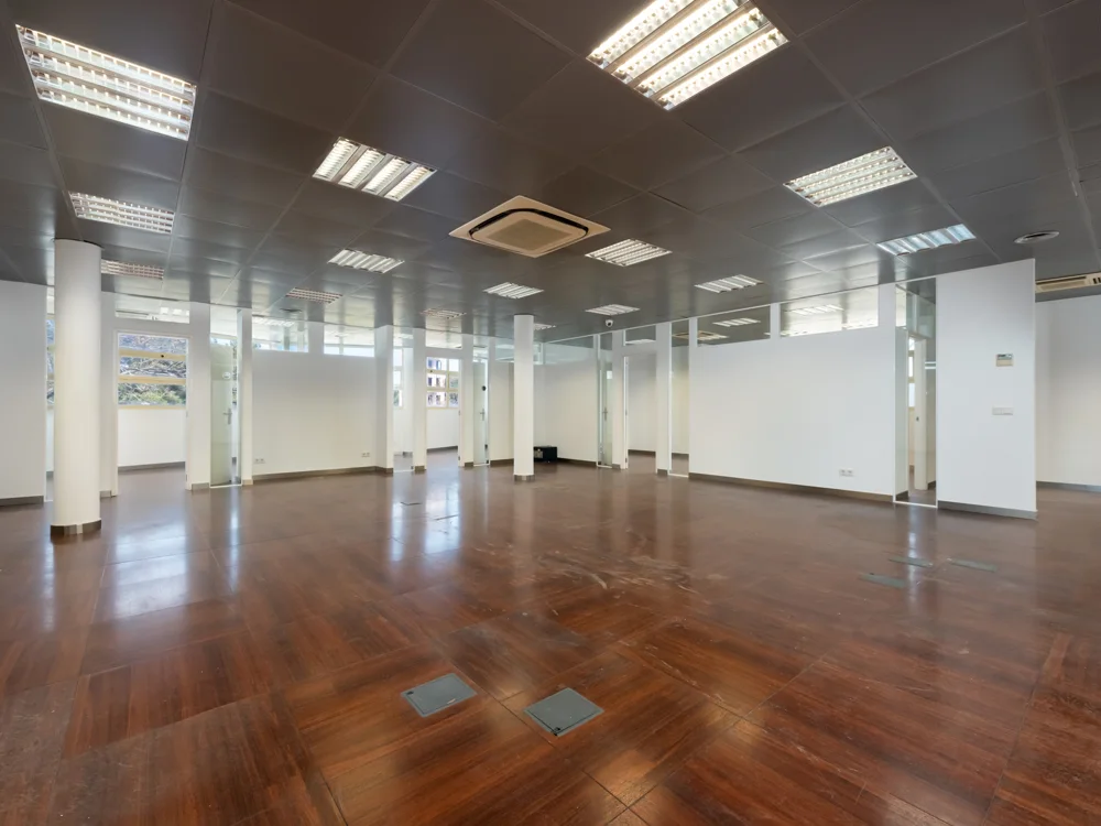 Office for rent in commercial space