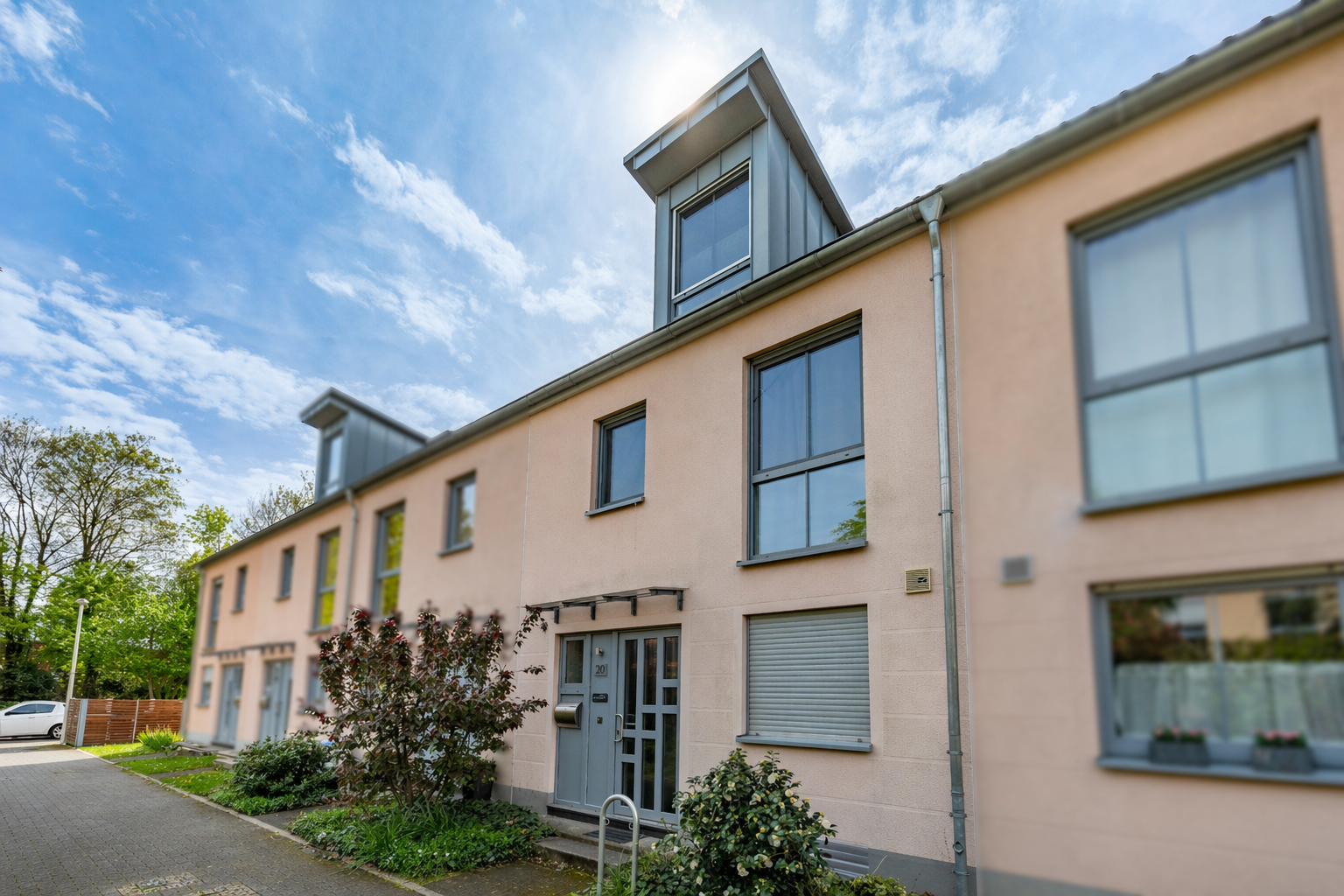 Zeitgemäßes Wohnen für Familien in ruhiger und zentraler Lage