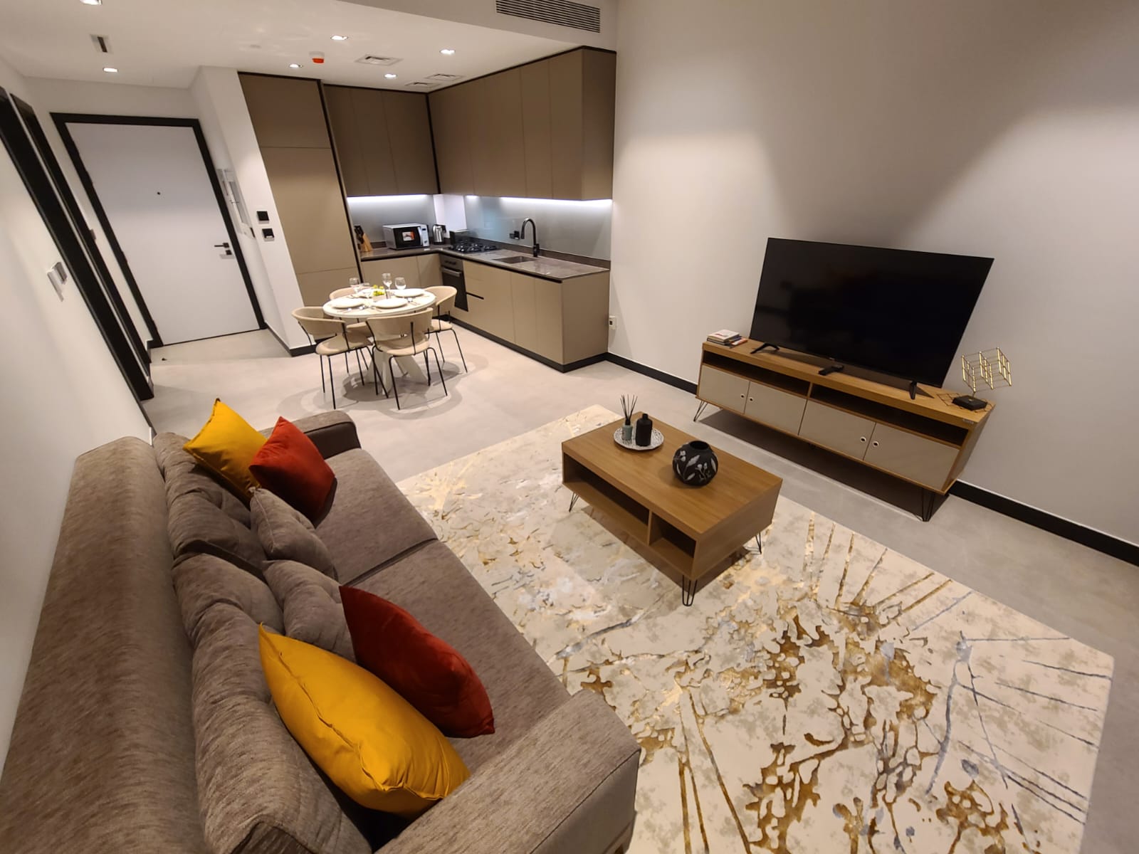 Canal View | High Floor | Great ROI