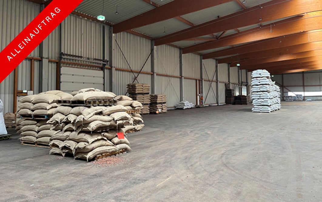 Attraktive Hallenflächen im Hamburger Hafen