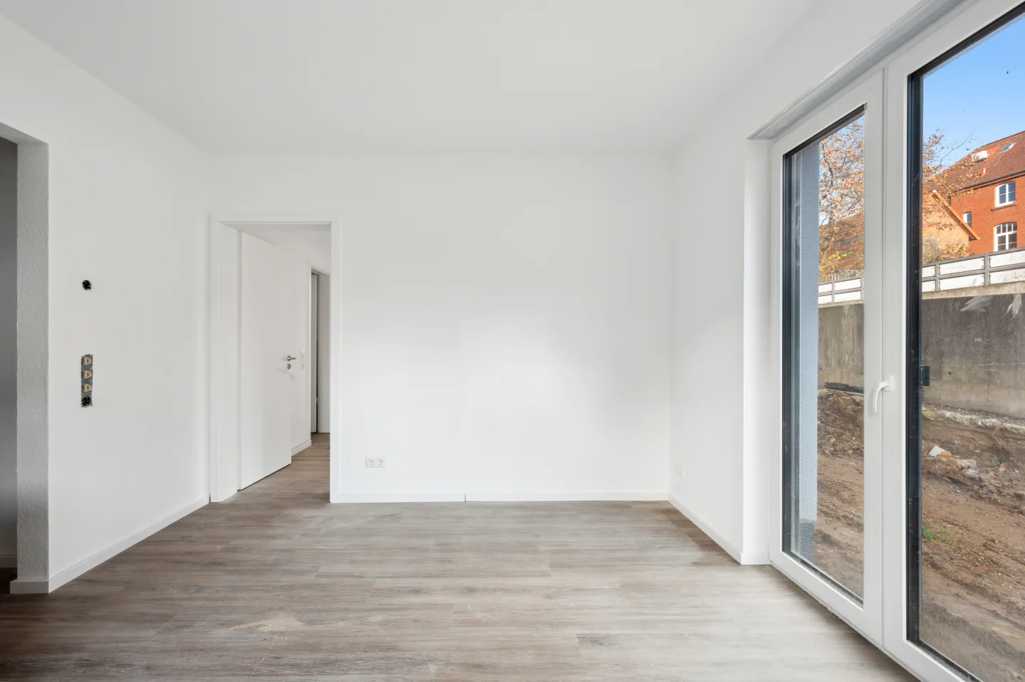 Moderne 2-Zimmer-Neubauwohnung mit Terrasse - Foto 4