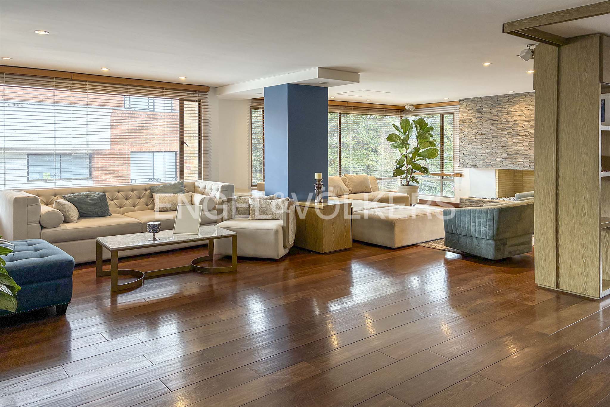 Penthouse con terrazas para arriendo en Chicó Navarra