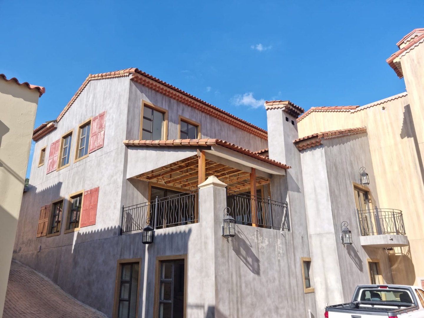 Perfect lockup and go situated in super safe estate