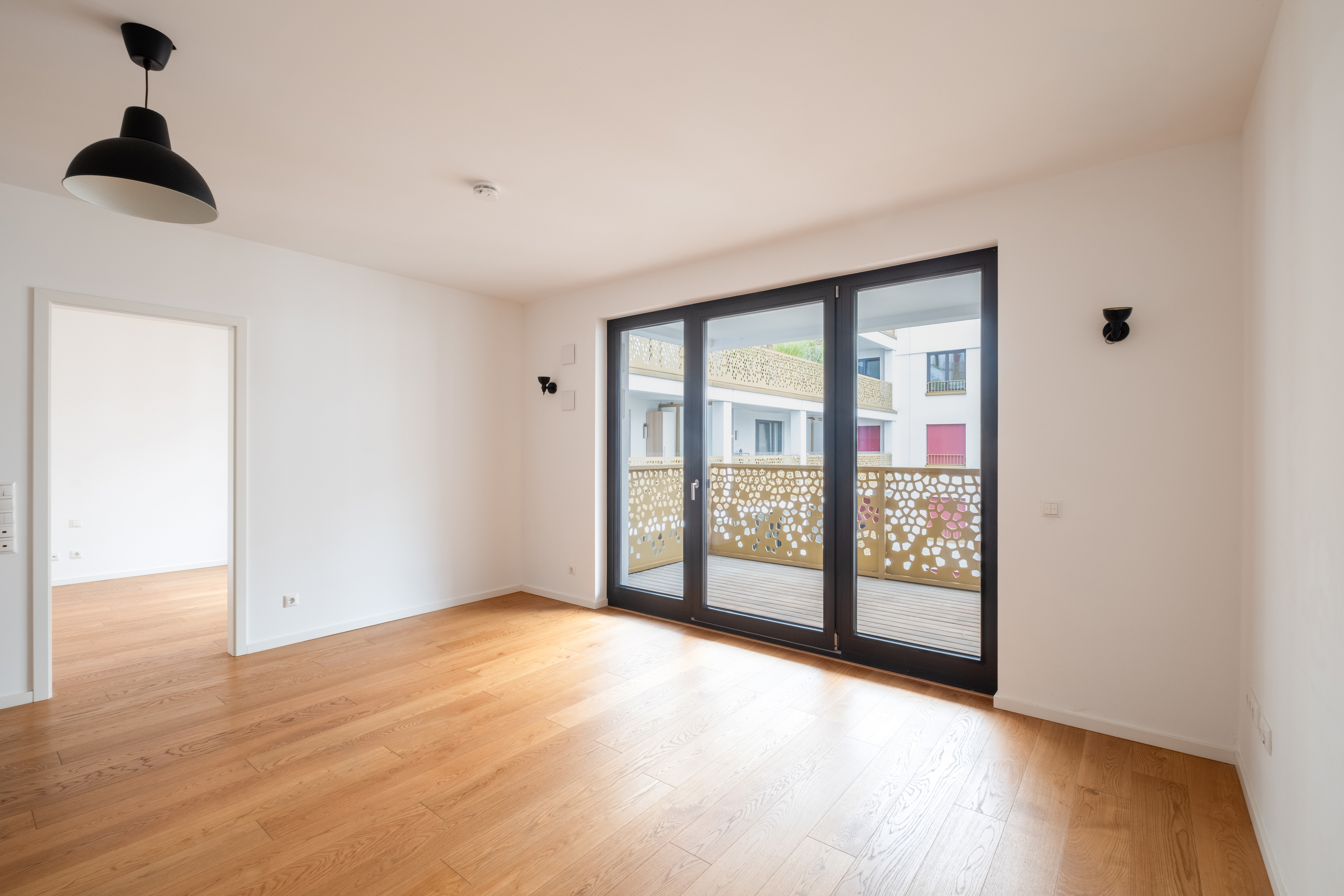 Kompaktes, barrierefreies Apartment mit Balkon zum Innenhof nahe Spittelmarkt