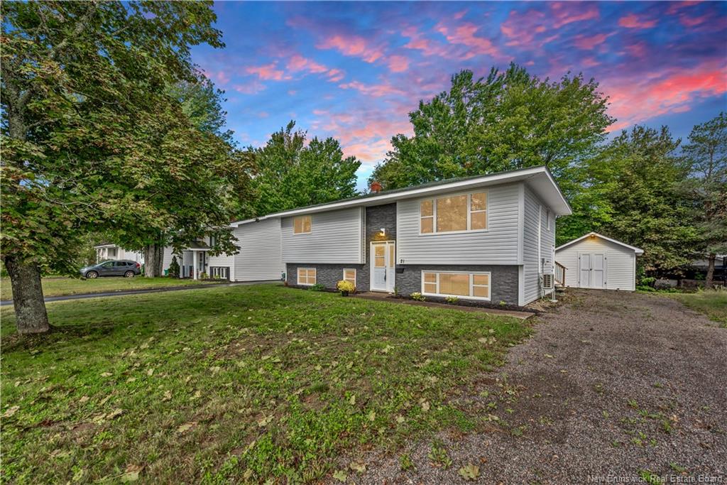 Recently Renovated 4-Bedroom Split-Entry Home