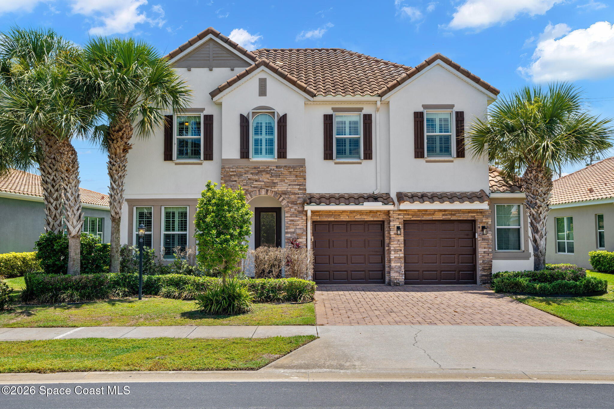Spacious 5BR Coastal Home with Loft, Bonus Room & Lanai