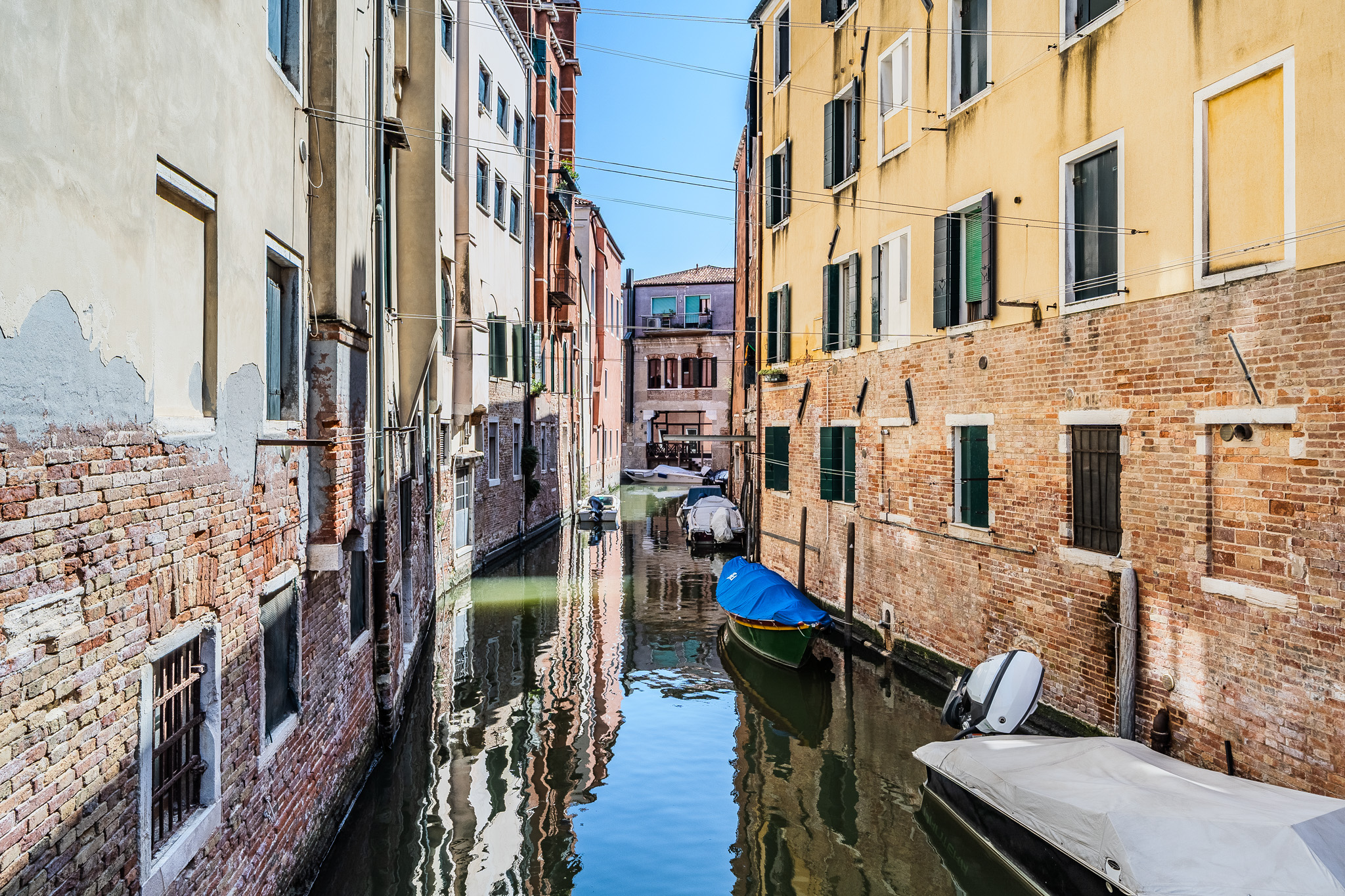 Bright and charming apartment in the Ghetto area