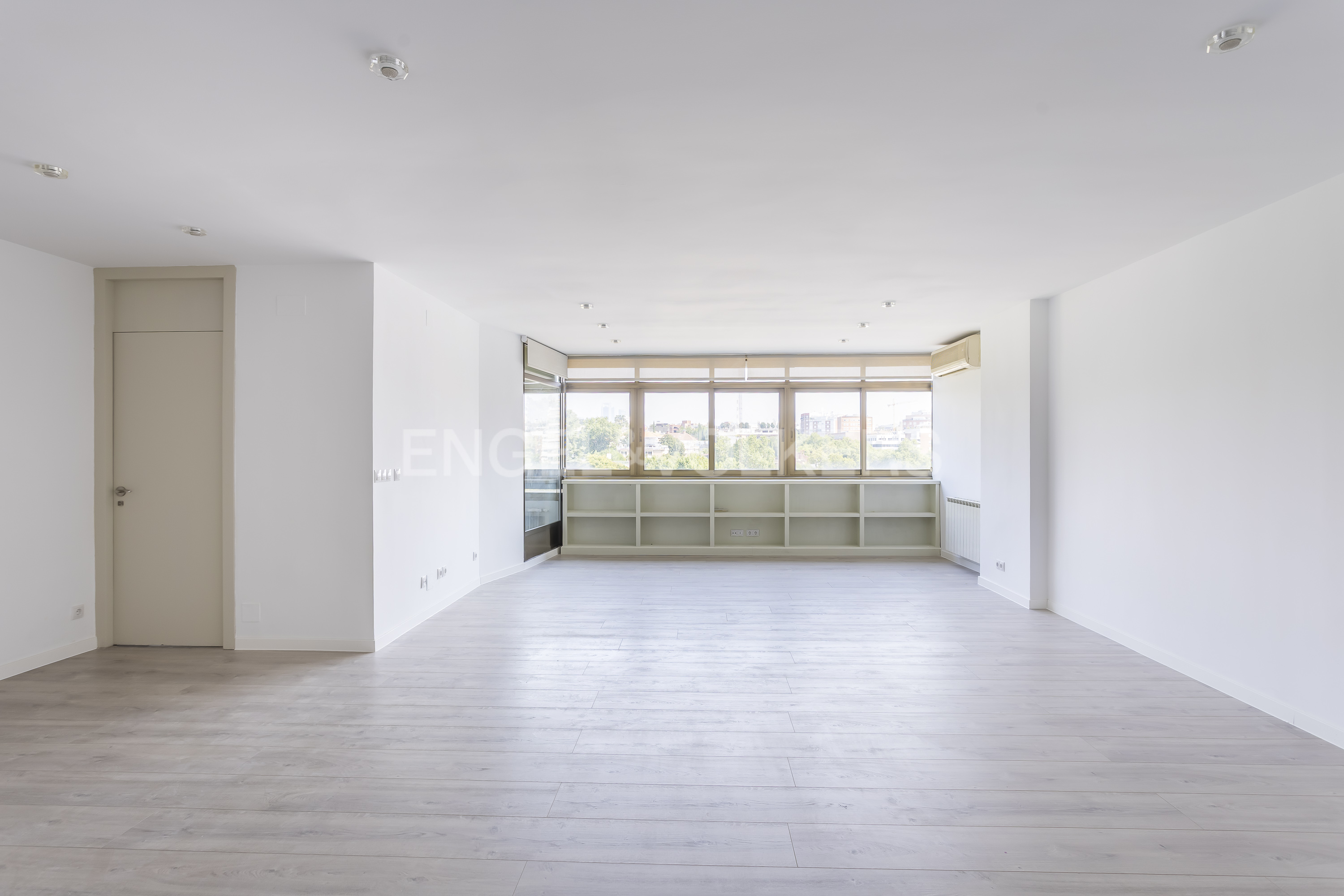 4-bedroom apartment in the Salamanca District