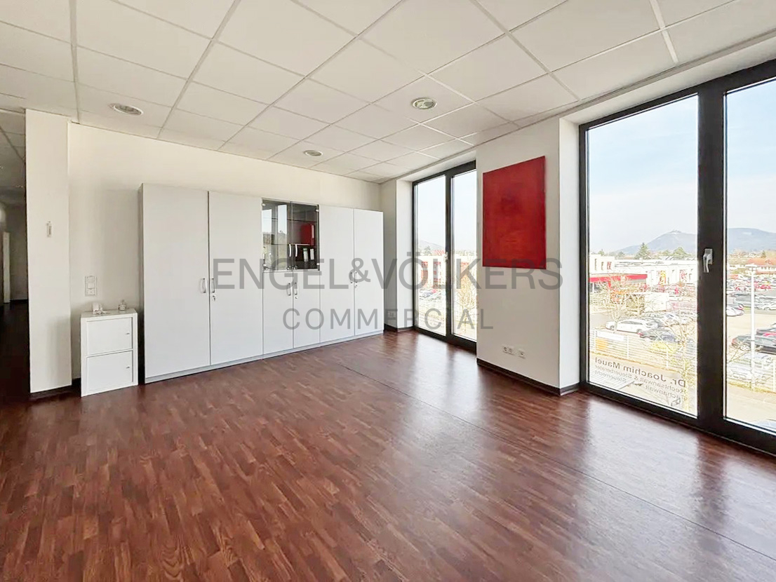 Attraktives Büro/ Kanzlei in frequentierter Lage von Bad Honnef!