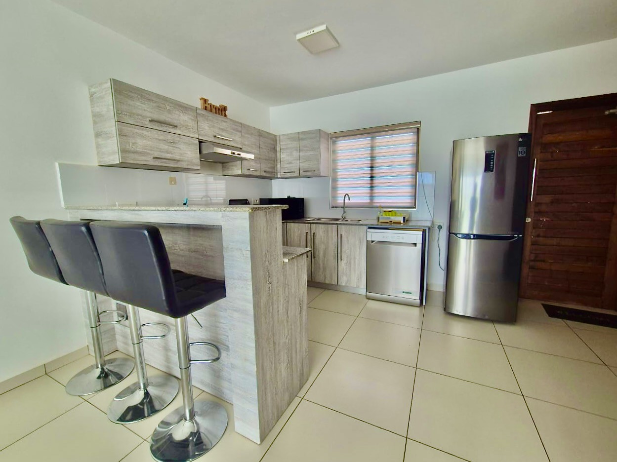 3 bedroom duplex with private pool and rooftop terrace