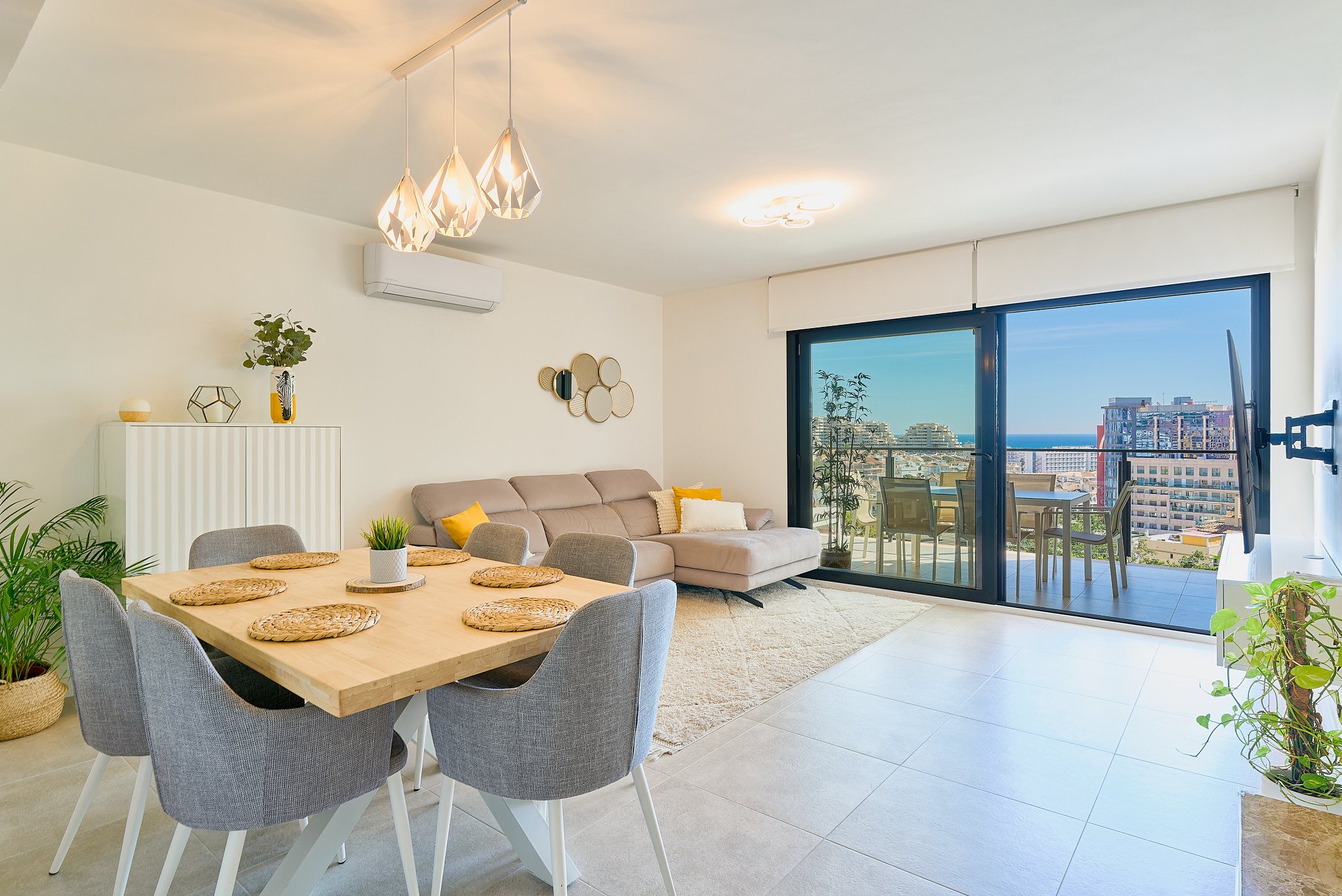 Preciosa casa adosada de 3 dormitorios en comunidad privada