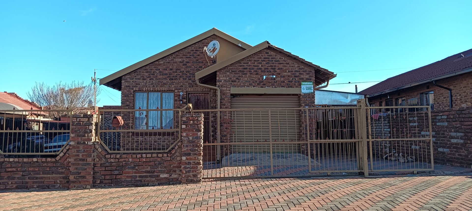 Three bedroom House in Ikageng