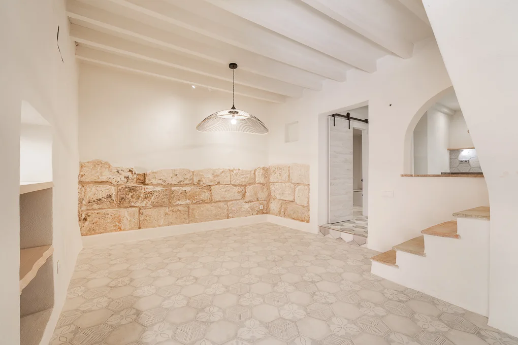 Renovated townhouse with charme in Mancor del Valle
