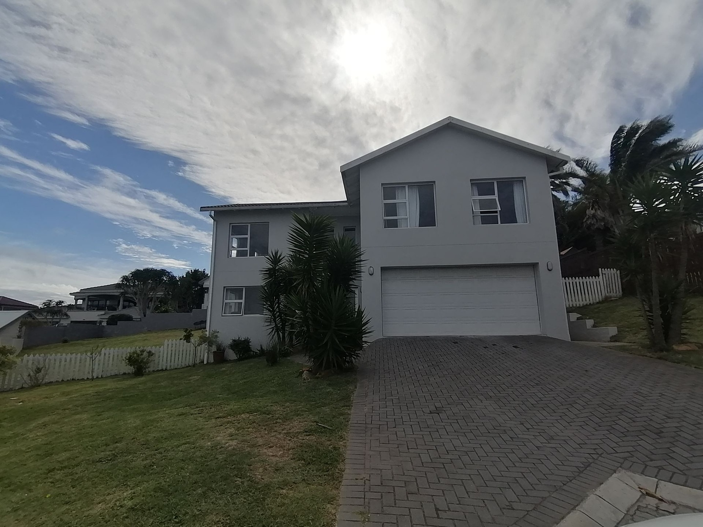 4 Bedroom Home with Flatlet