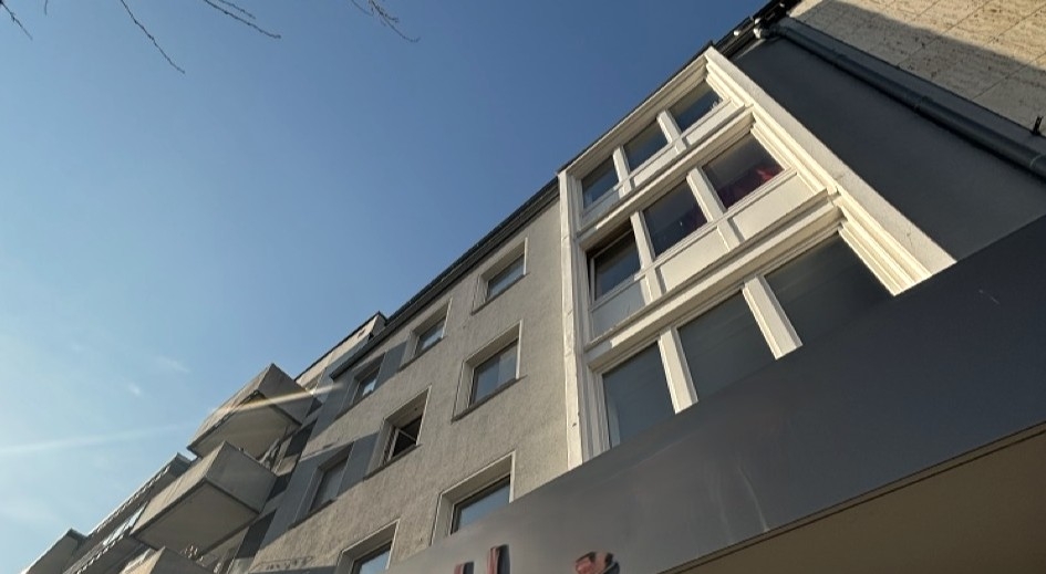 Wohn- und Geschäftshaus
