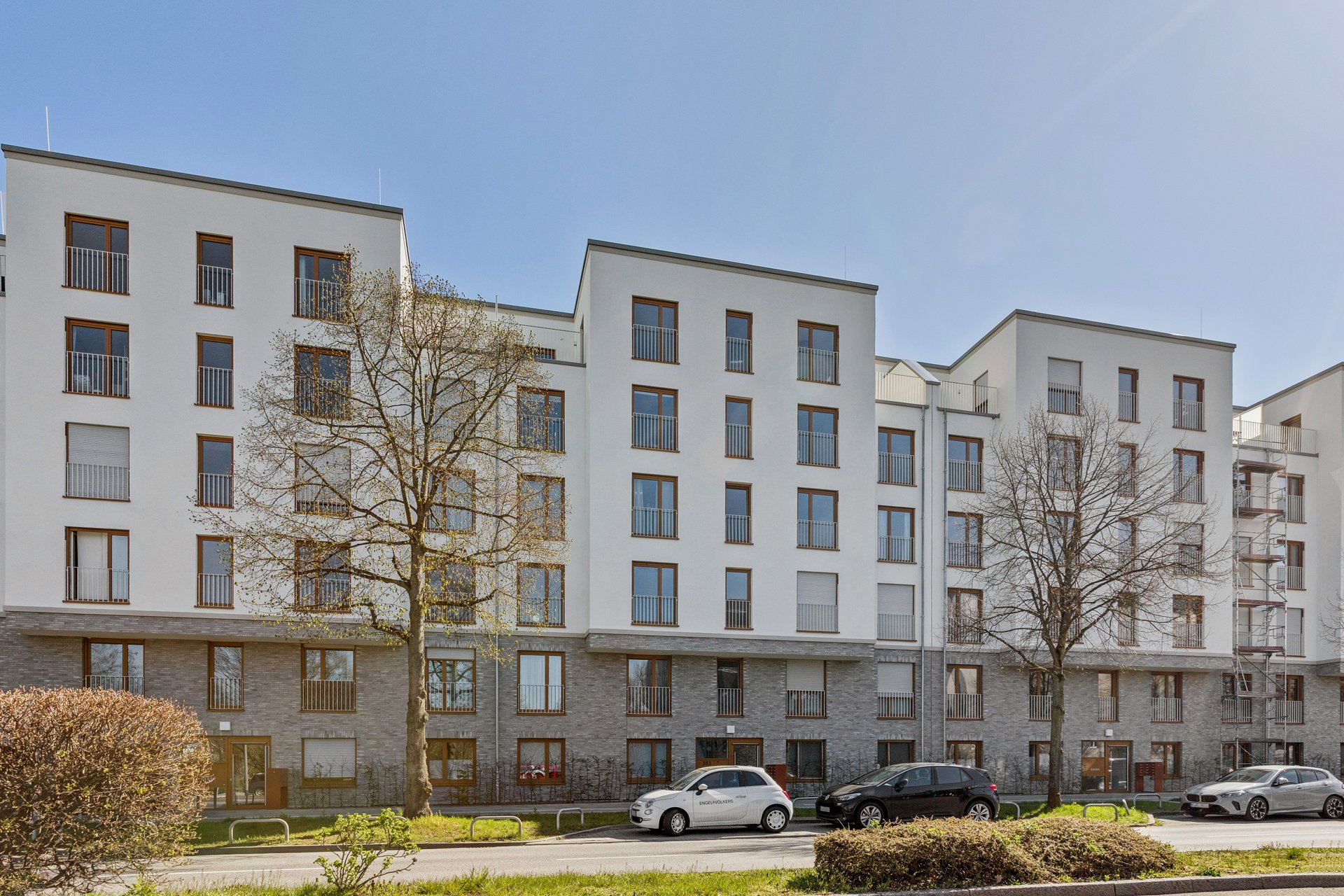 Hochwertige Drei-Zimmer-Neubauwohnung mit Balkon und elegantem Wohnambiente