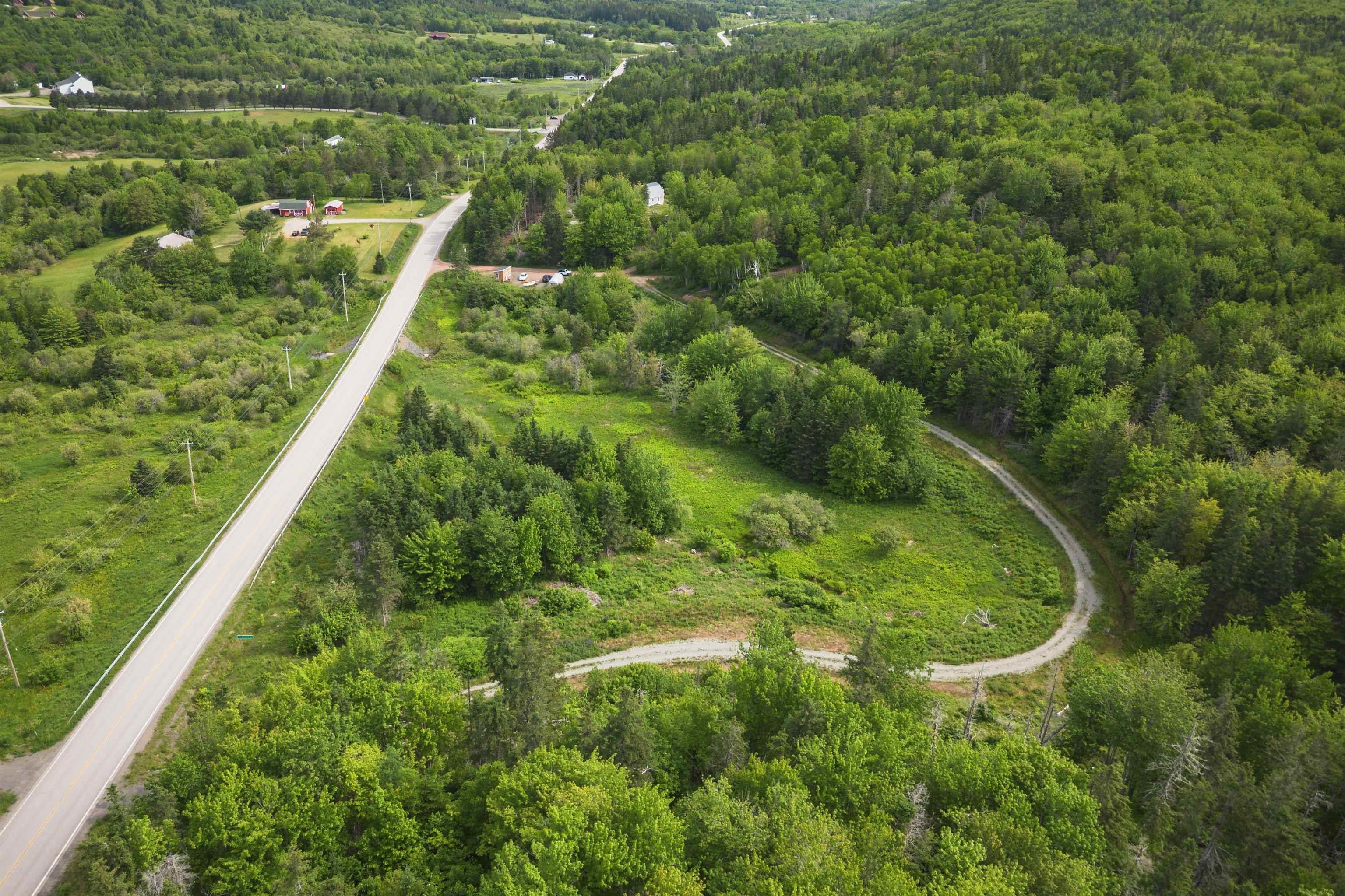 Quietly situated in Glenville, along Highway 19