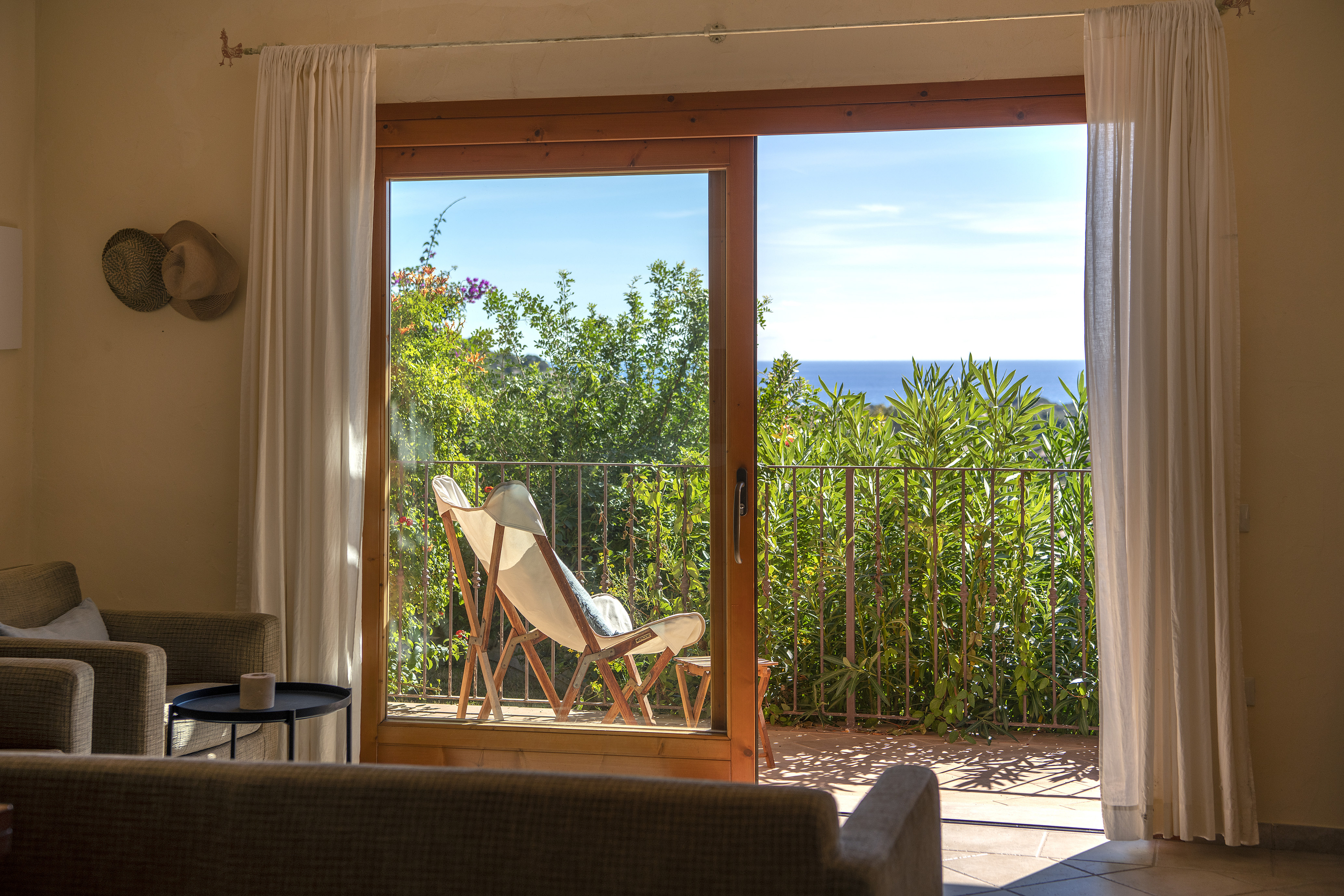Mediterraner Rückzugsort mit Meerblick in Chia