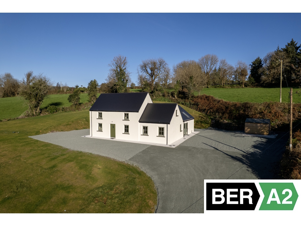 Stunning Renovated Cottage