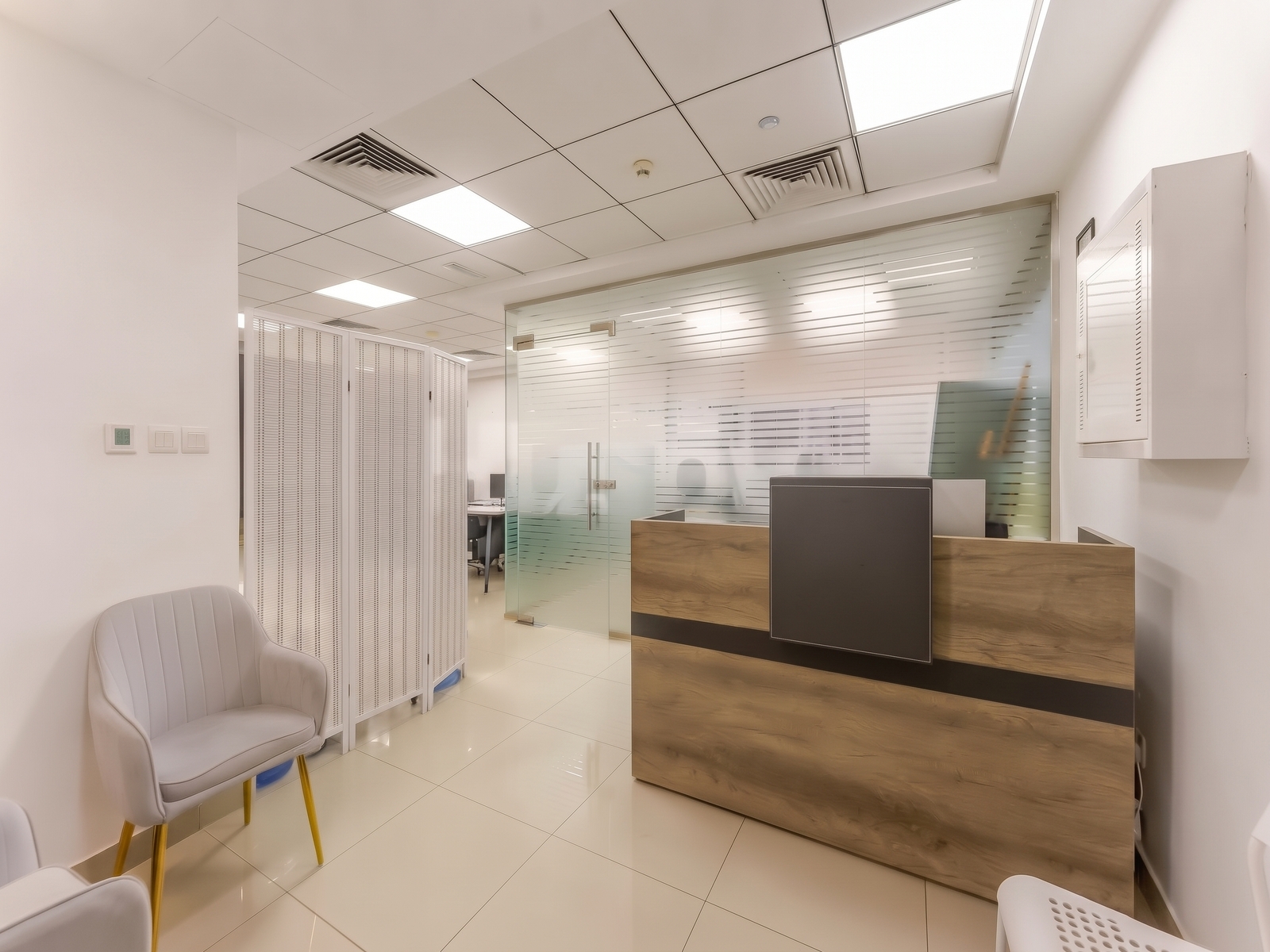 Fully Furnished | Fitted |Vacant | Prime Location