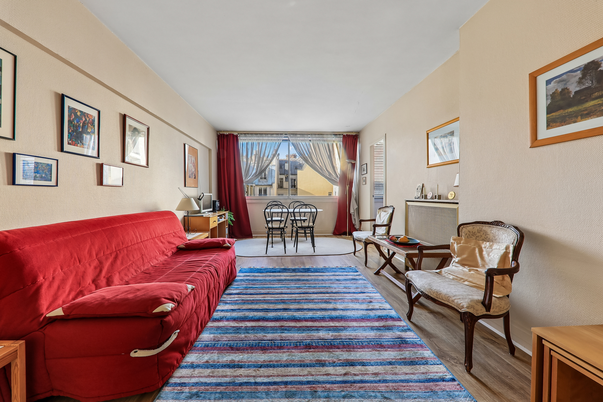 Exclusive: elegant pied-à-terre in the heart of Faubourg Saint-Honoré