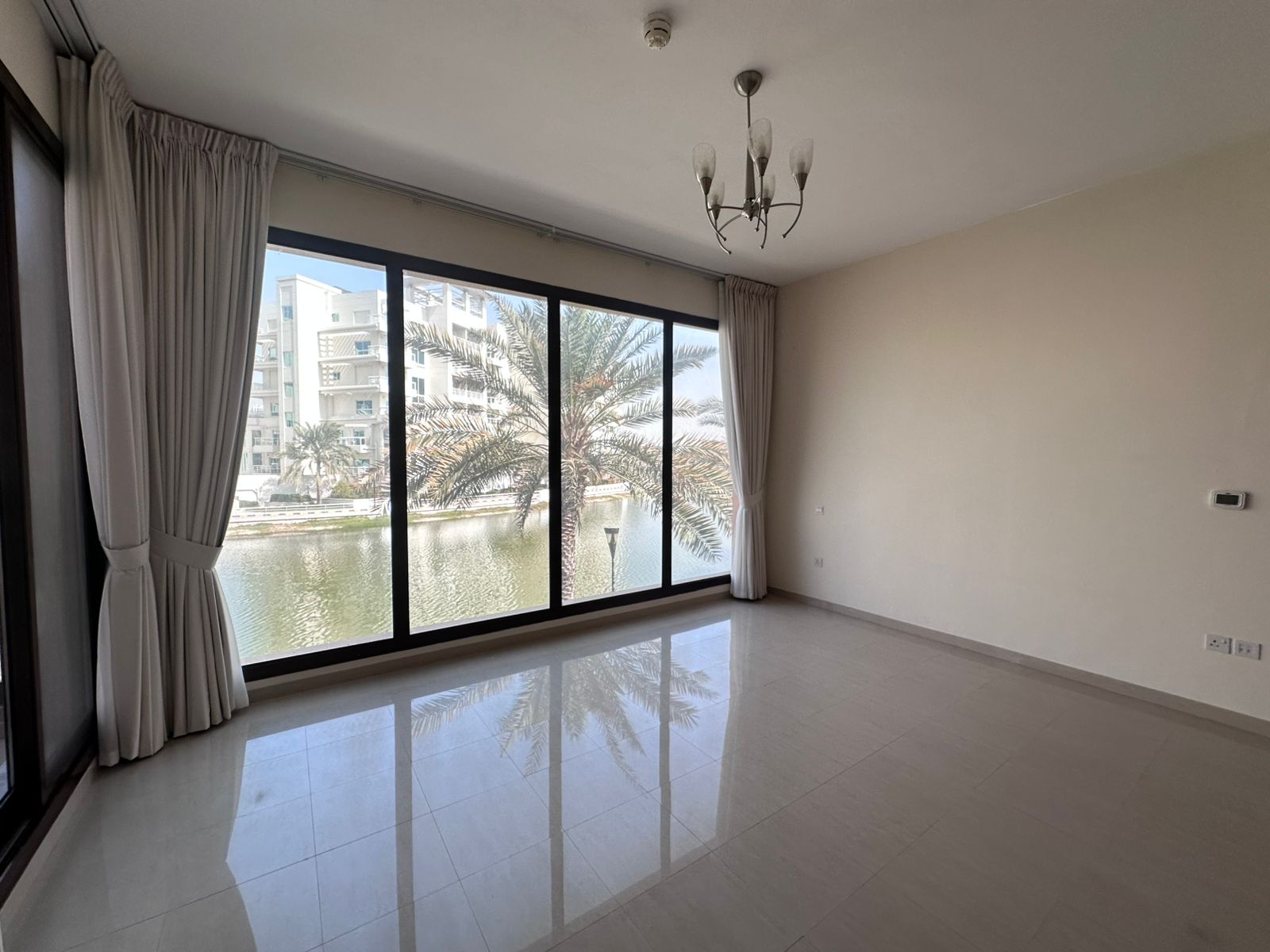 Lake Views | Single Row | Well Priced