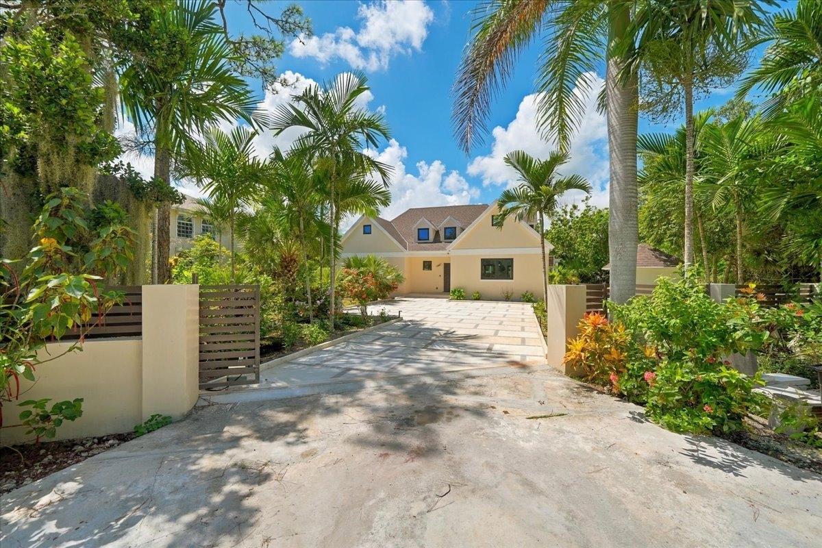 Contemporary Tropical Island Family Home
