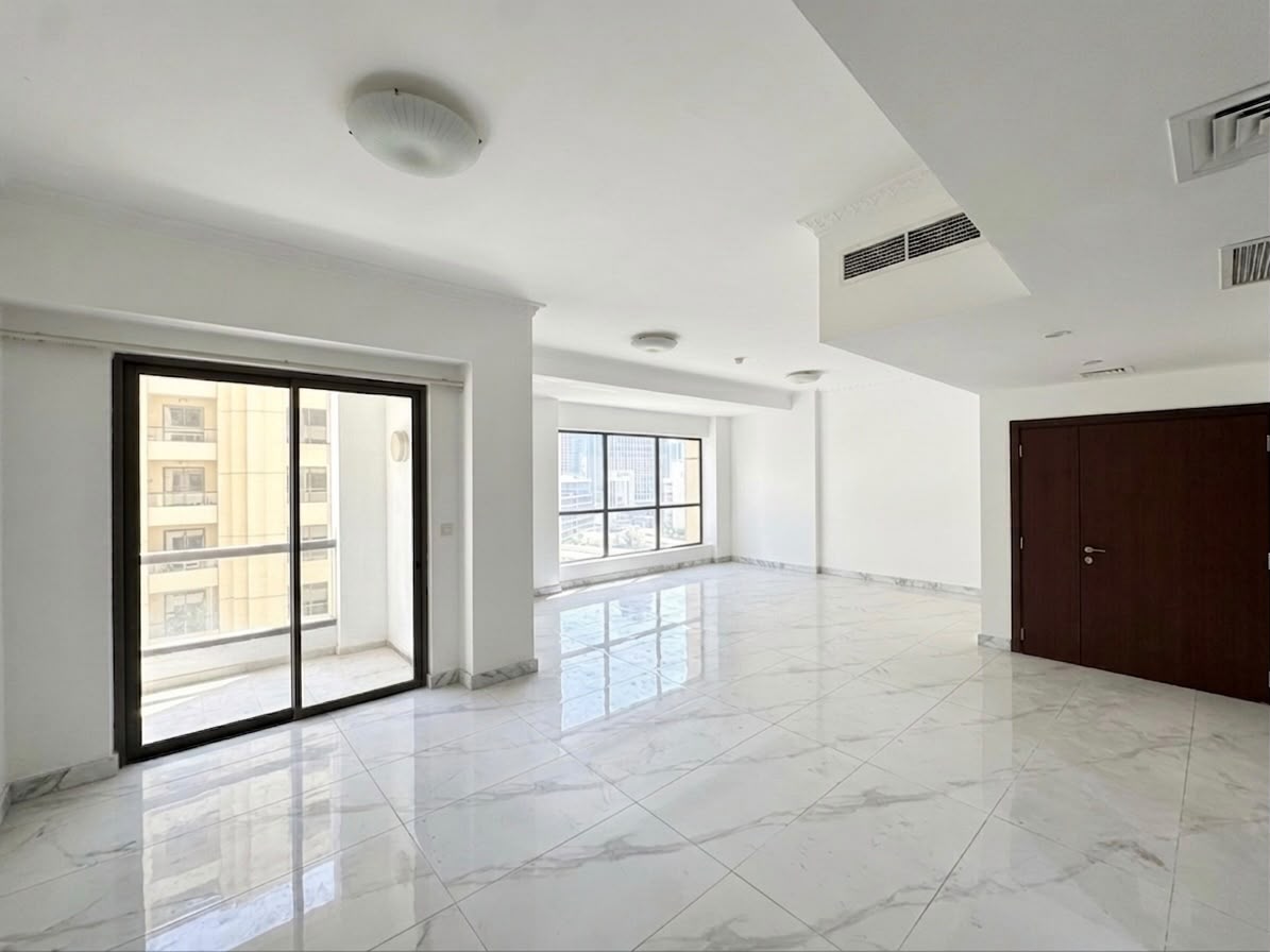 Upgraded | Sea & Ain View | Vacant