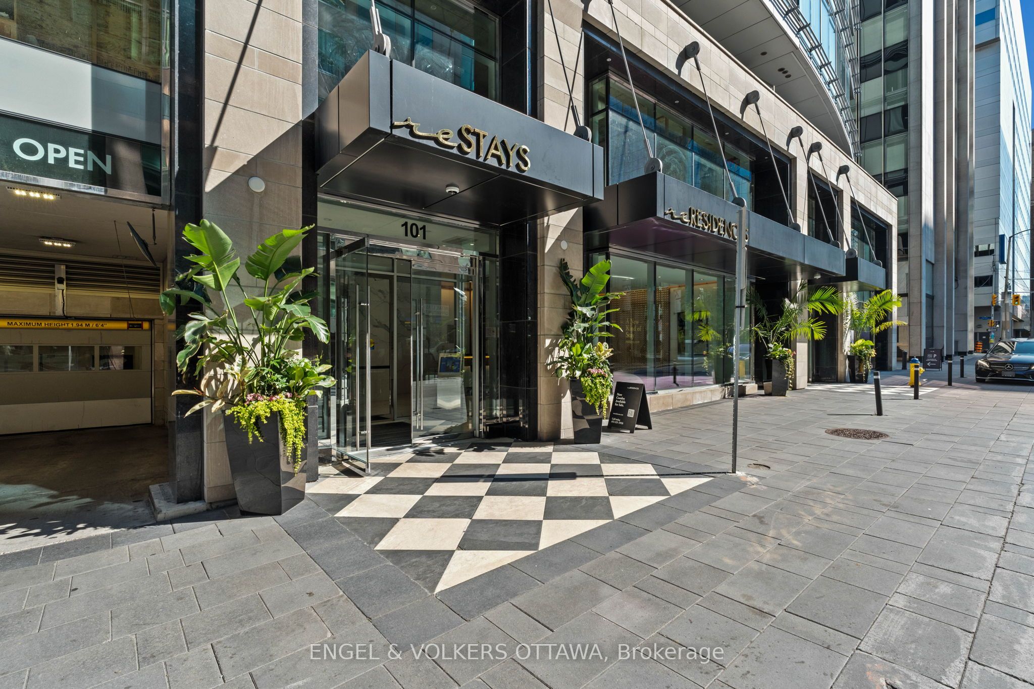 Luxury Rental Downtown Ottawa
